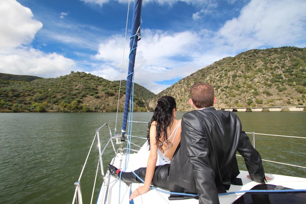 Douro Yacht Charter & Bungalows São João da Pesqueira Exterior foto
