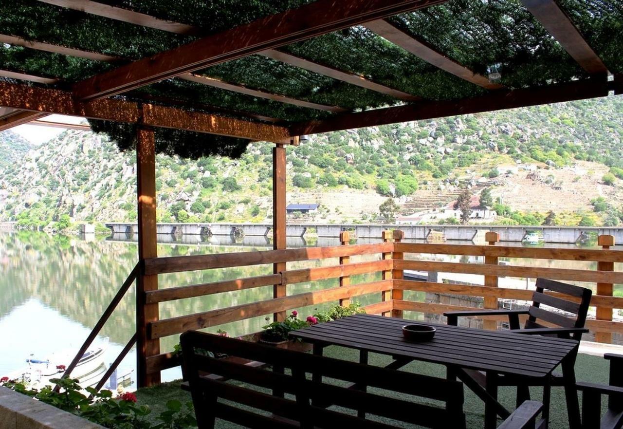 Douro Yacht Charter & Bungalows São João da Pesqueira Exterior foto