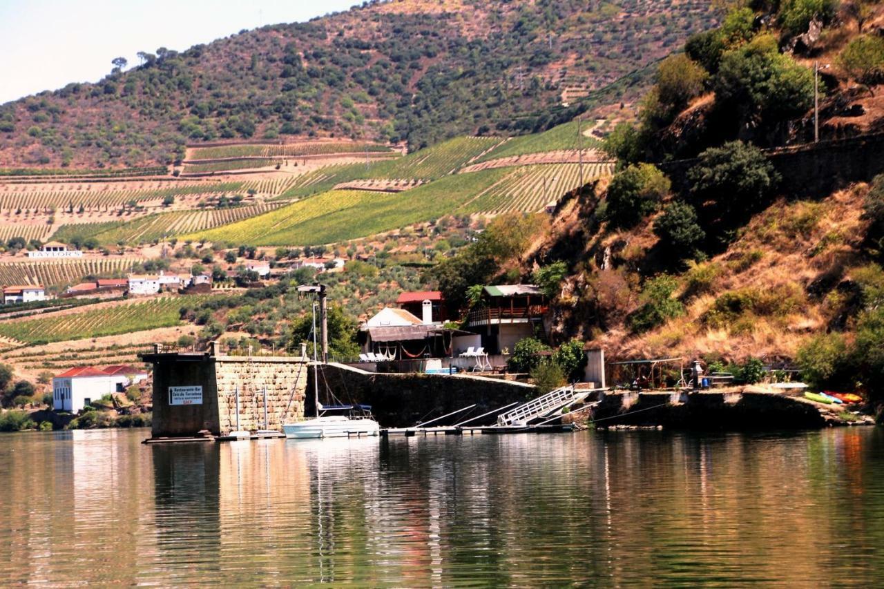 Douro Yacht Charter & Bungalows São João da Pesqueira Exterior foto